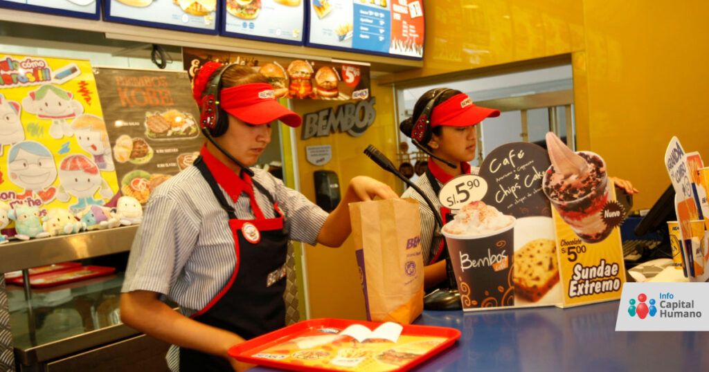 9 Trabajadores de restaurantes de comida rápida